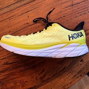 Hoka Clifton 8 yellow size 12. Brand new never worn